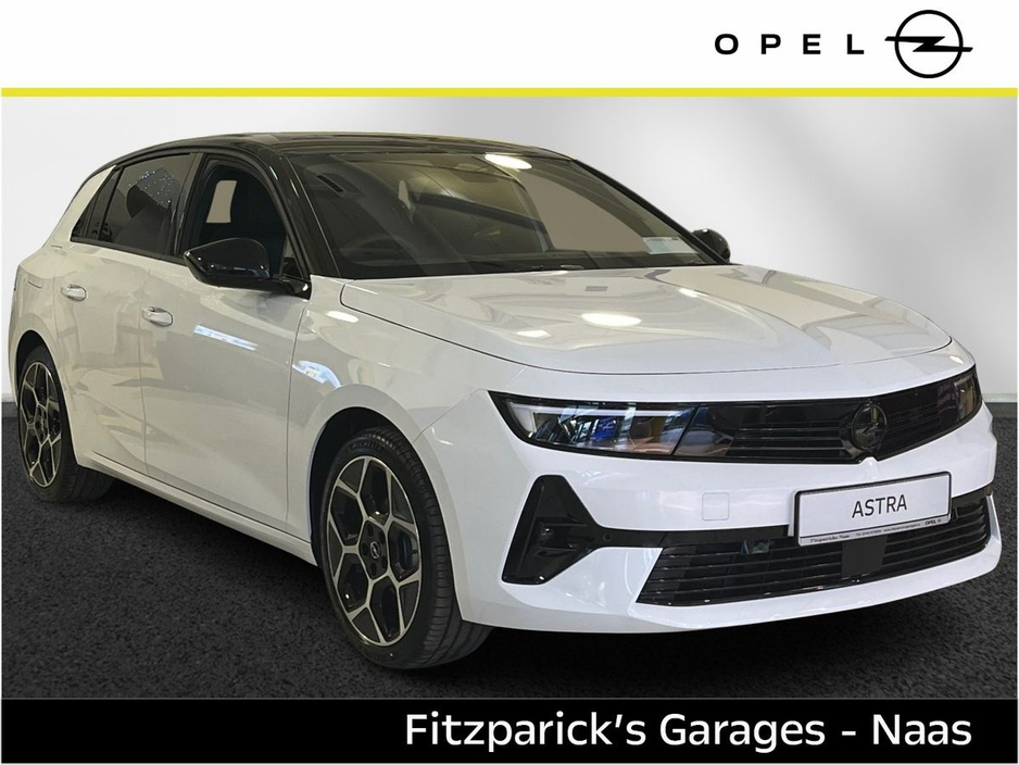 2026 Opel Astra GS 1.2i with 2.9% Finance Available & €1.500 Trade Up Booster €37,600