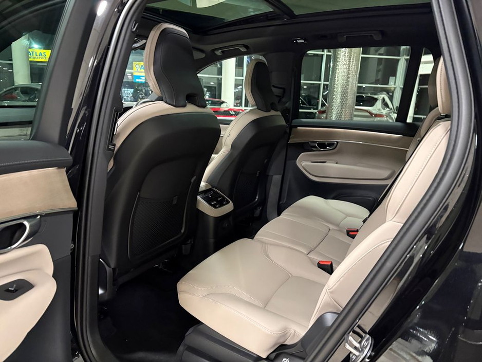 2025 Volvo XC90 T8 PLUS AWD 7-SEATER=BLONDE LEATHER//PAN ROOF//AS NEW=2 YEAR WARRANTY=TAILORED FINANCE PACKAGES INCL PCP AVAILABLE=TRADE IN'S WELCOME €81,995