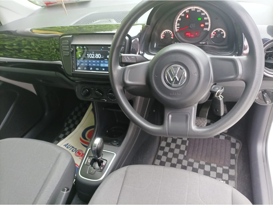 2014 Volkswagen up! DBA-AACHY 5DR AUTO €8,995