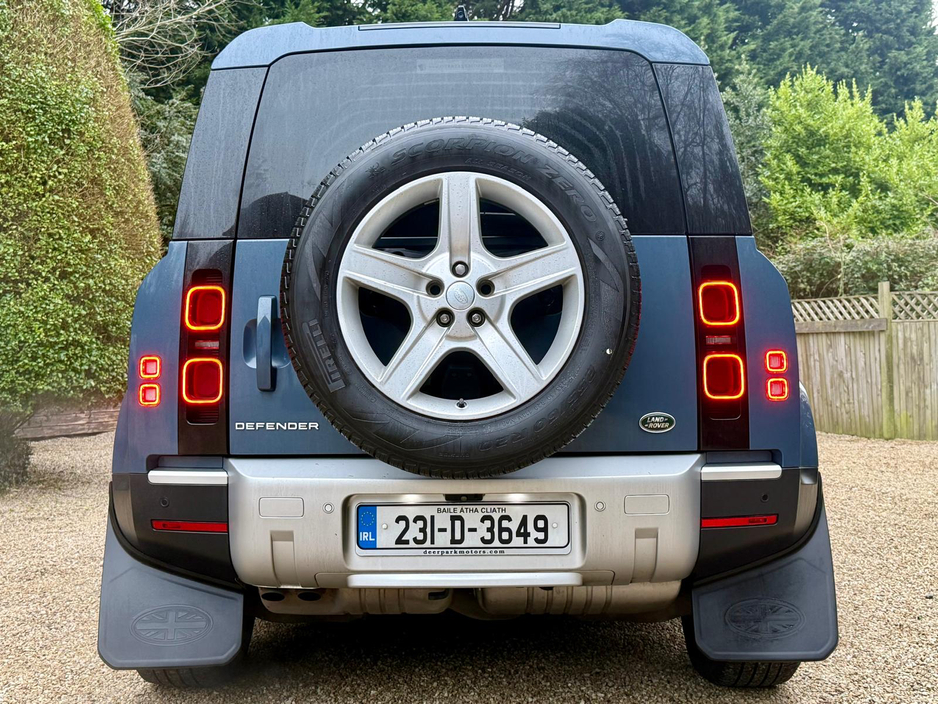 2023 Land Rover Defender 3.0D 110 SE 3 Seat Commercial €50,365