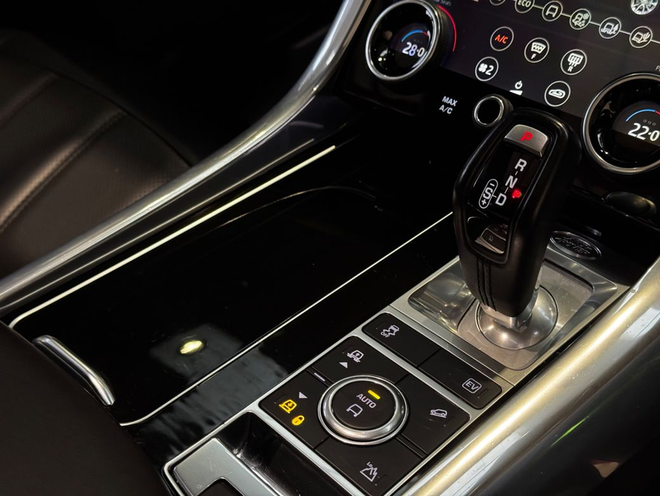 2021 Land Rover Range Rover P400E Sprt HSE DYN 404PS #18 €52,950