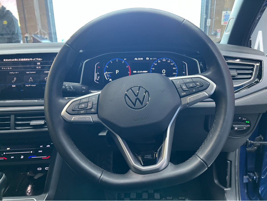 2022 Volkswagen Polo €21950 2022 VOLKSWAGEN POLO TSI R LINE 1.0 AUTOMATIC / CRUISE CONTROL / REVERSE CAMERA €21,950