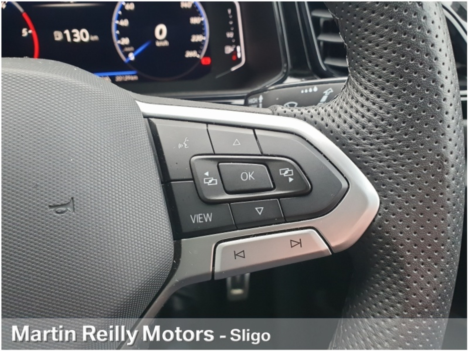 2025 Volkswagen T-Roc R-LINE 2.0 TDI 116Hp €38,445