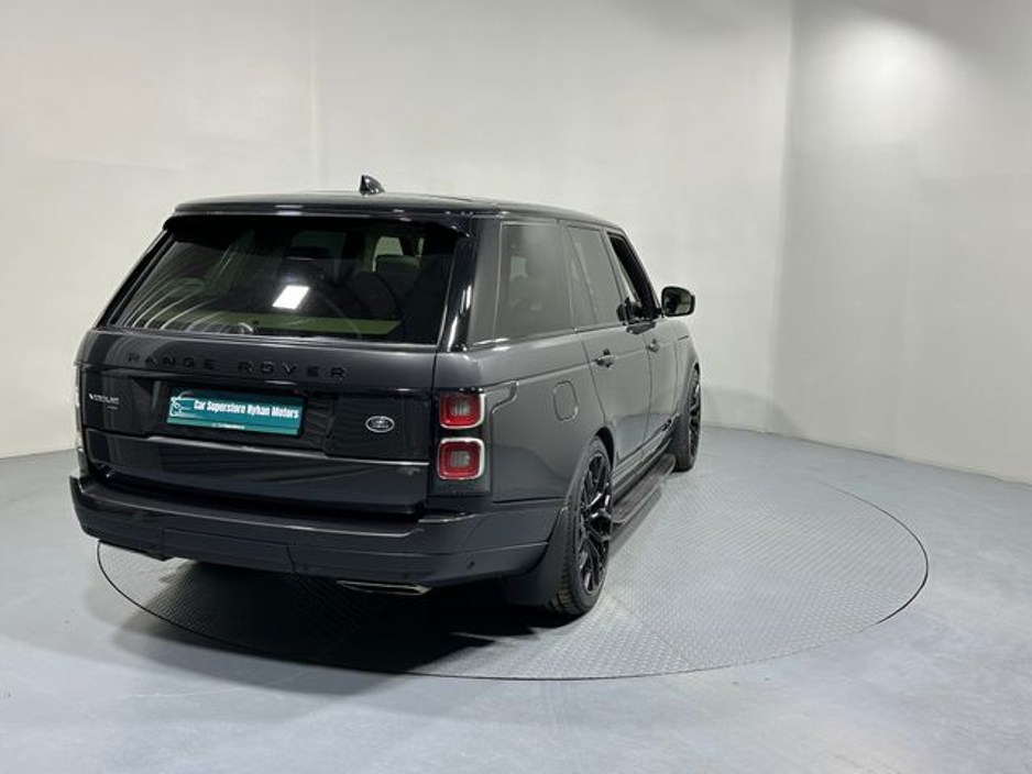 2020 Land Rover Range Rover Vogue P400e 202 €57,800