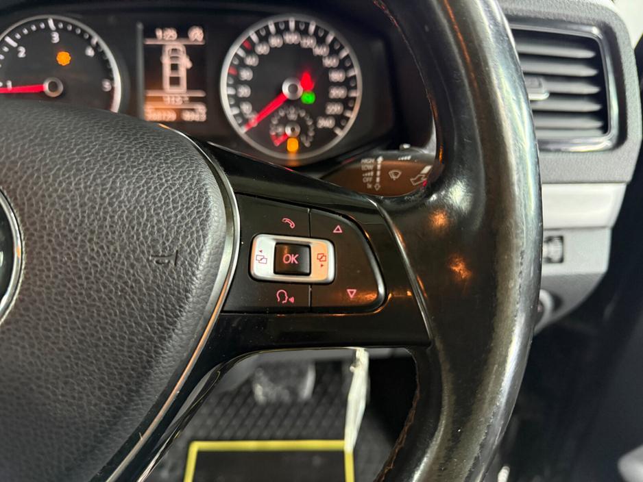 2017 Volkswagen Amarok  €20,959