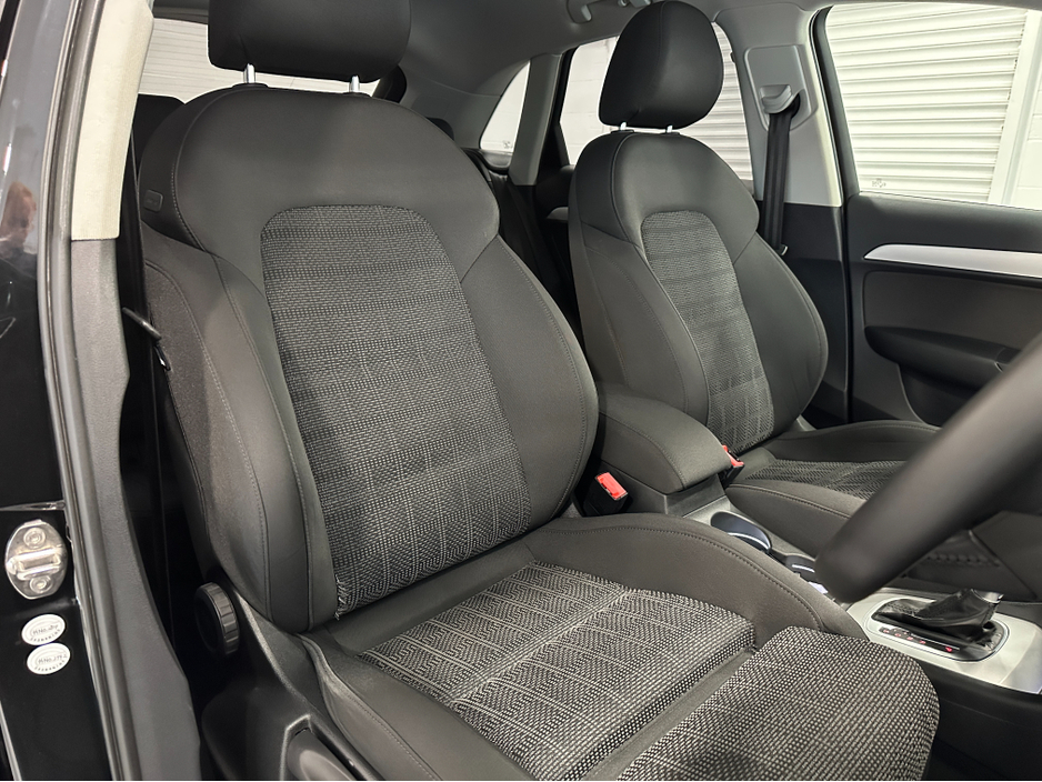 2017 Audi Q3 (172) Q3 SPORT 1.4TFSI S TRONIC LOW KMS VW/AUDI SPECIALISTS WWW.DENISDARCYCARS.IE €20,950