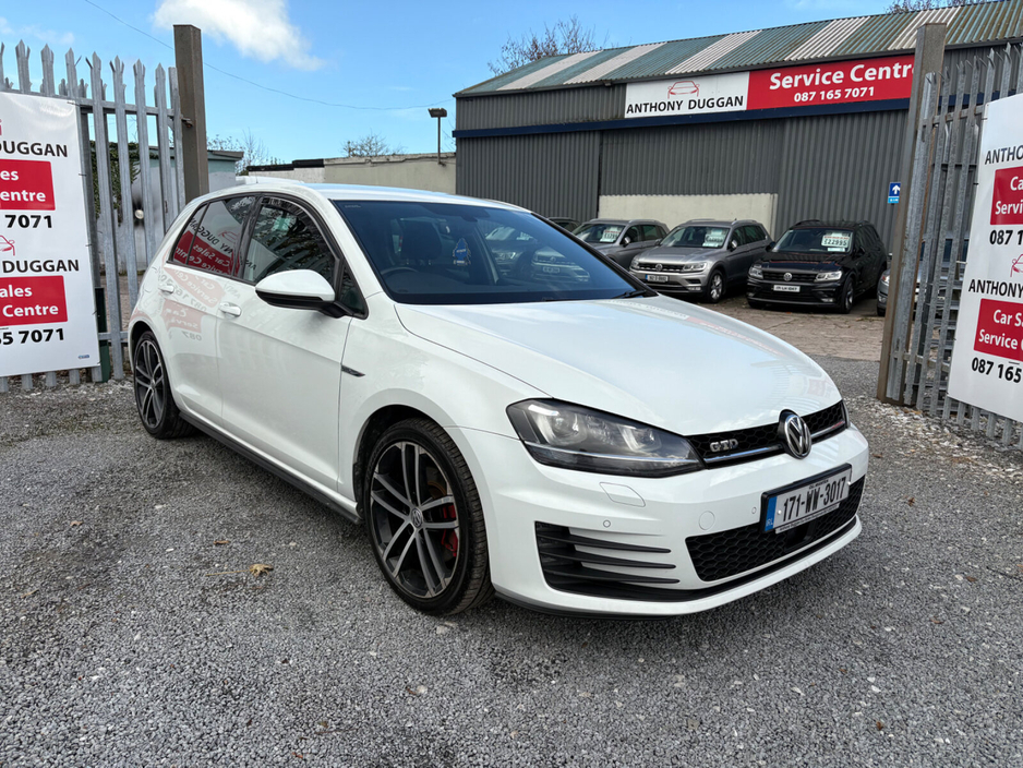 2017 Volkswagen Golf 2.0TDI 3DR 184HP GTD €17,995