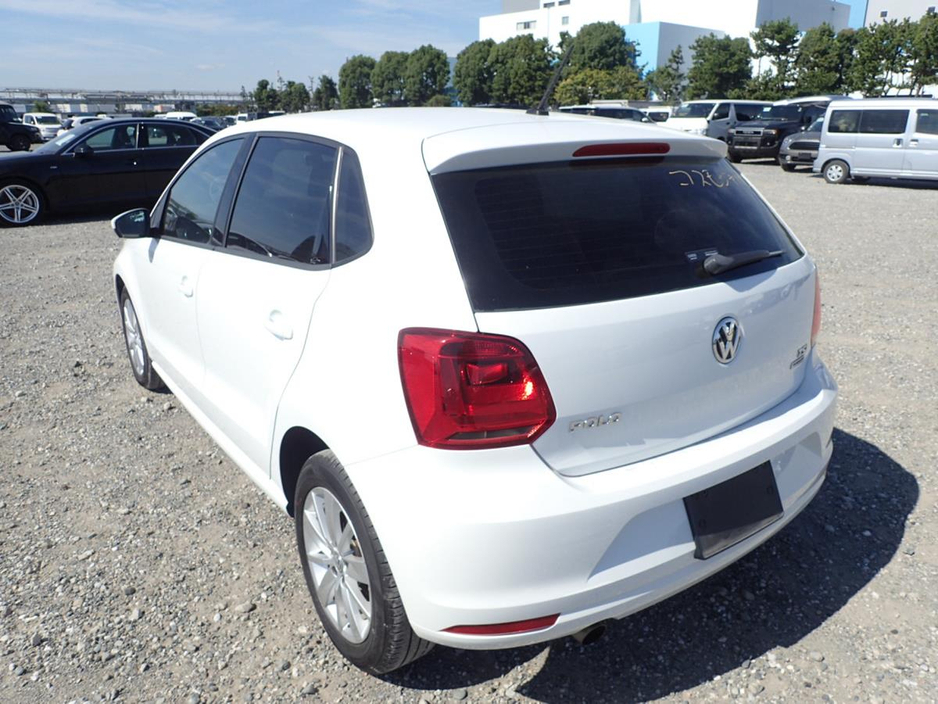 2015 Volkswagen Polo 1.2 Comfortline Upgrade Package €10,950