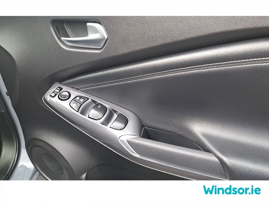 2023 Nissan Juke HYBRID 1.6 SV PREMIUM €27,995