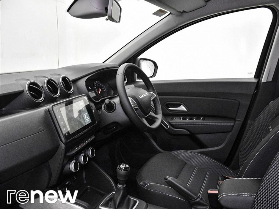 2023 Dacia Duster 1.0 TCe 90 Journey €21,490