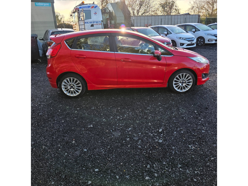 2016 Ford Fiesta 1.25 82PS Titanium €10,450
