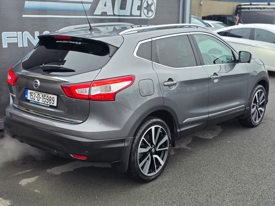 2015 Nissan Qashqai 1.2 PET SVE + GLASS ROYALE ROOF E6 4DR €14,950