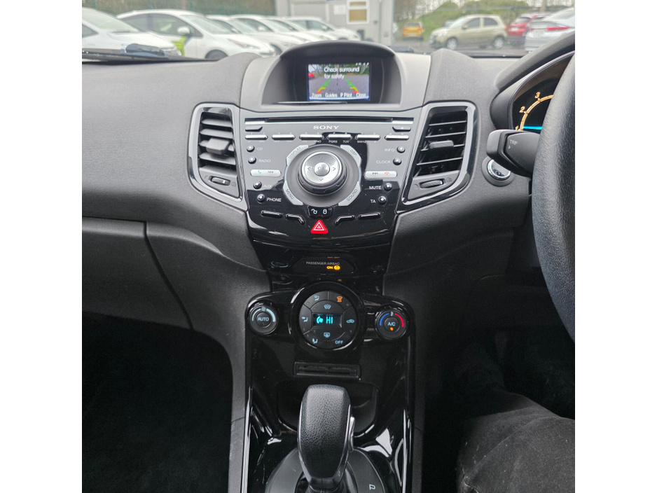 2016 Ford Fiesta 1.25 82PS Titanium €10,450