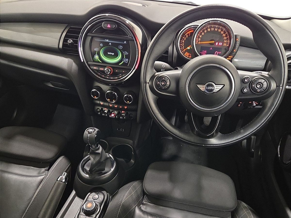2014 MINI Hatch COOPER Cooper