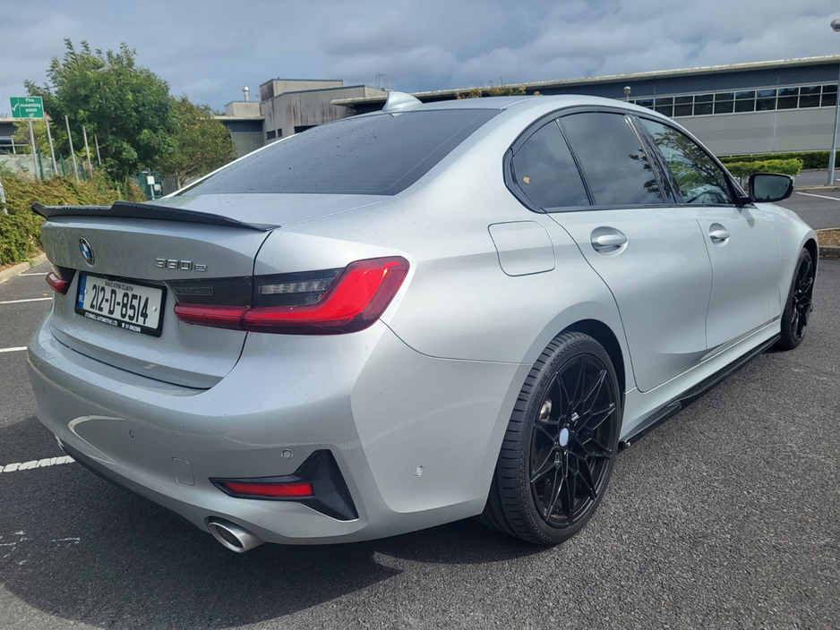 2021 BMW 3 Series  €31,999