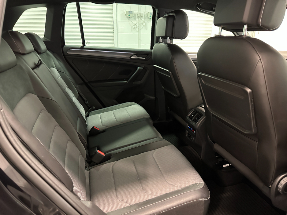 2019 Volkswagen Tiguan (191) TIGUAN R LINE 2.0TDI 4 MOTION DSG VW/AUDI SPECIALISTS WWW.DENISDARCYCARS.IE