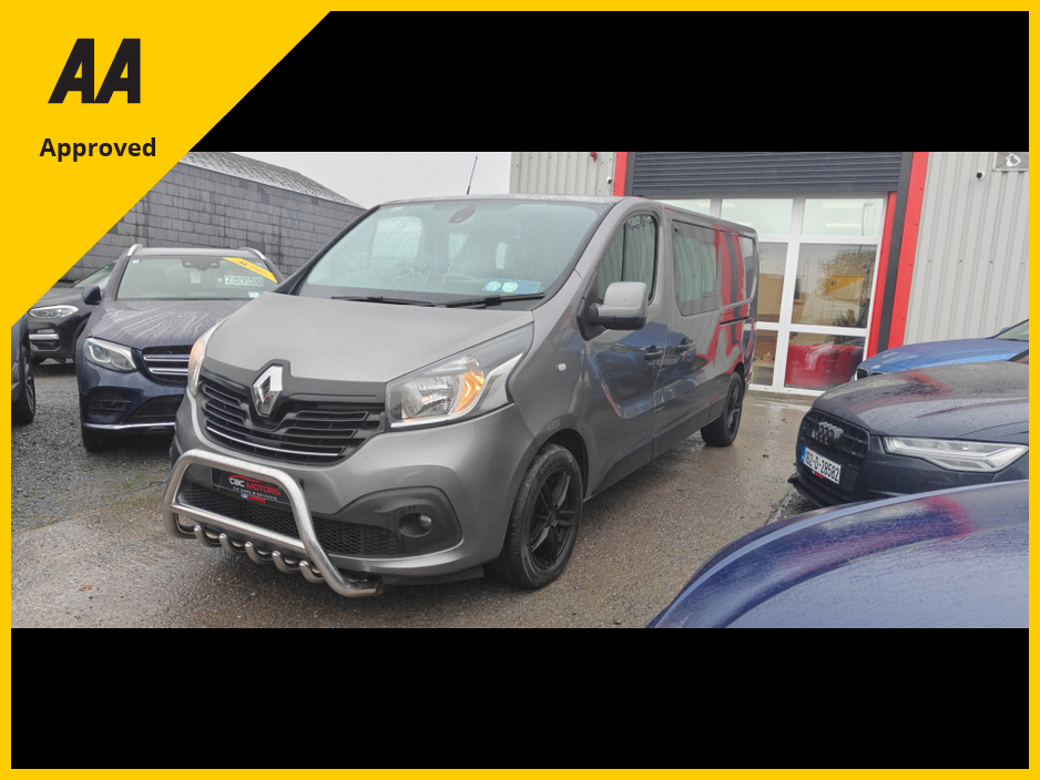 2016 Renault Trafic Passenger 2016 Crewcab 6 Seater €13,950