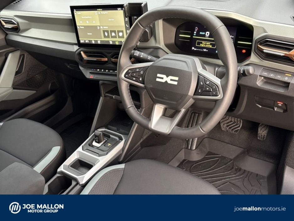 2026 Dacia Duster HEV 155 Extreme €37,000