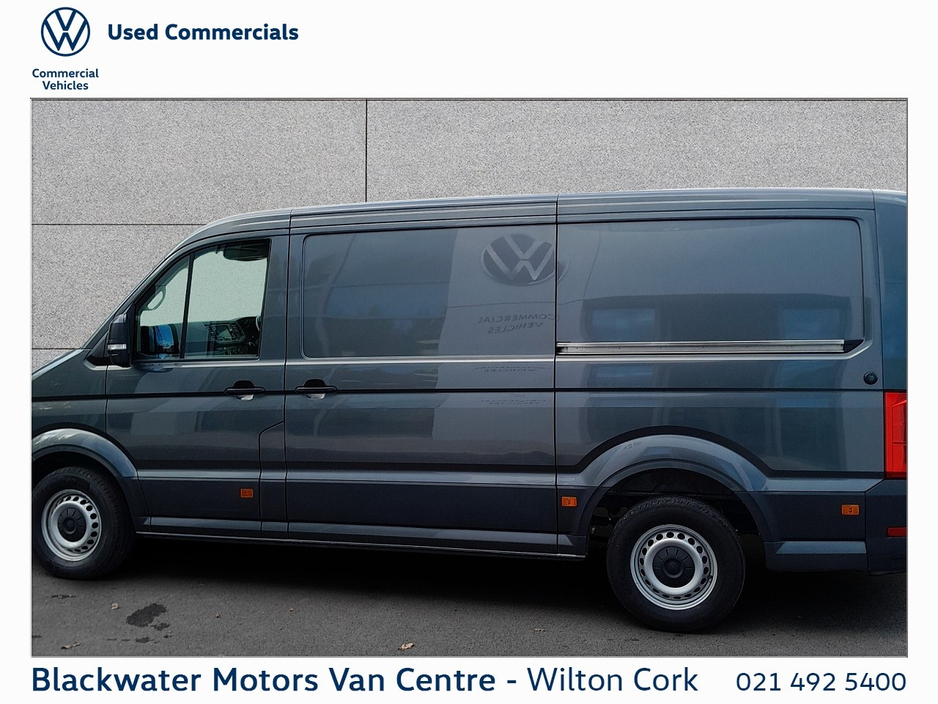 2022 Volkswagen Crafter VAN 35 2.0TDI 177BHP MEDIUM WHEEL BASE HIGHLINE AUTOMATIC 4-MOTION WITH TOWBAR & HEATED SEATS (VAT INVOICE) €32,516