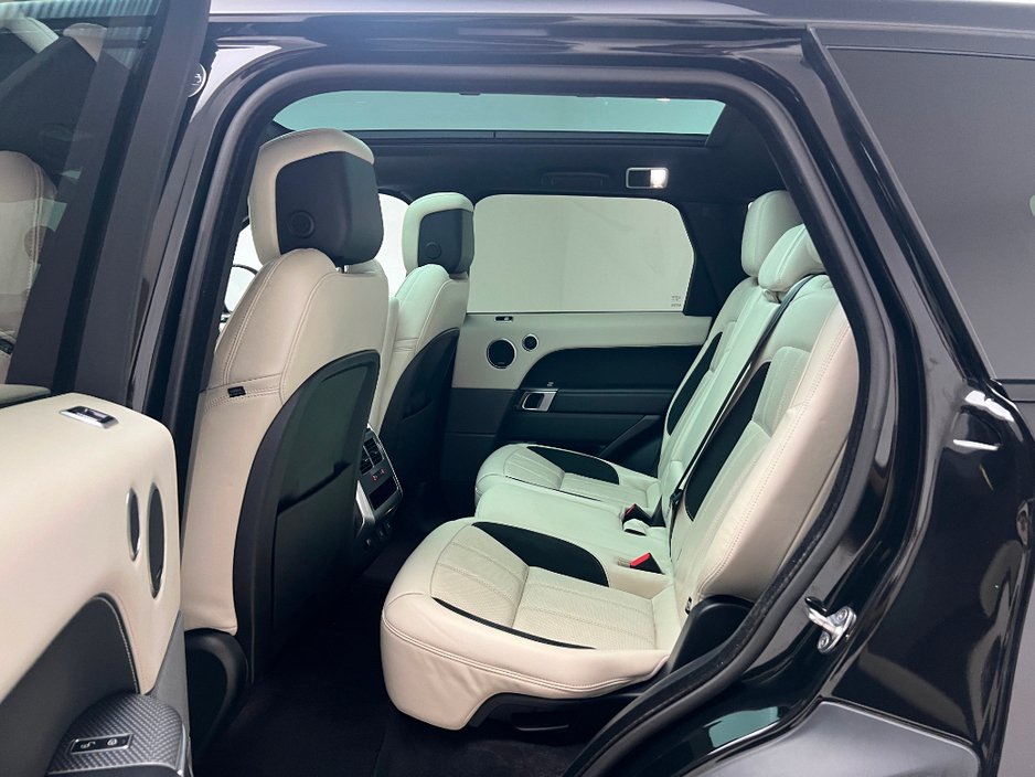 2020 Land Rover Range Rover Sport HSE P400E €43,990