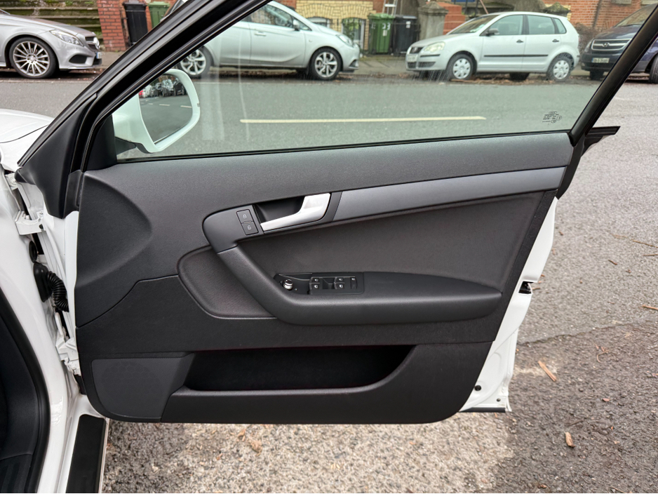 2012 Audi A3 1.4tfsi Automatic, Only 61kms, New Nct 12/2026, Apple Car Play, Android Auto, Reversing Camera, Bluetooth, Sat Nav, Cruise Control, Alloys, A/C, Service & Warranty Included, SIMI Dealer, €10,750