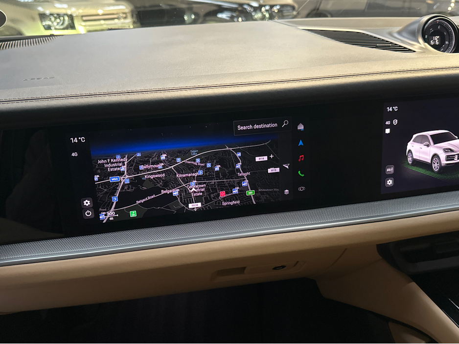 2024 Porsche Cayenne 3.0 V6 E-HYBRID MEGA  SPEC €109,950