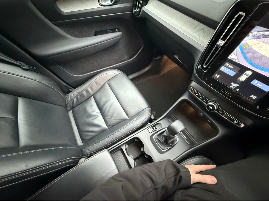 2021 Volvo XC40 INSCRIPTION T3 - 1.5 PETROL - MANAUL - 12M WARRANTY - CAR: 1623