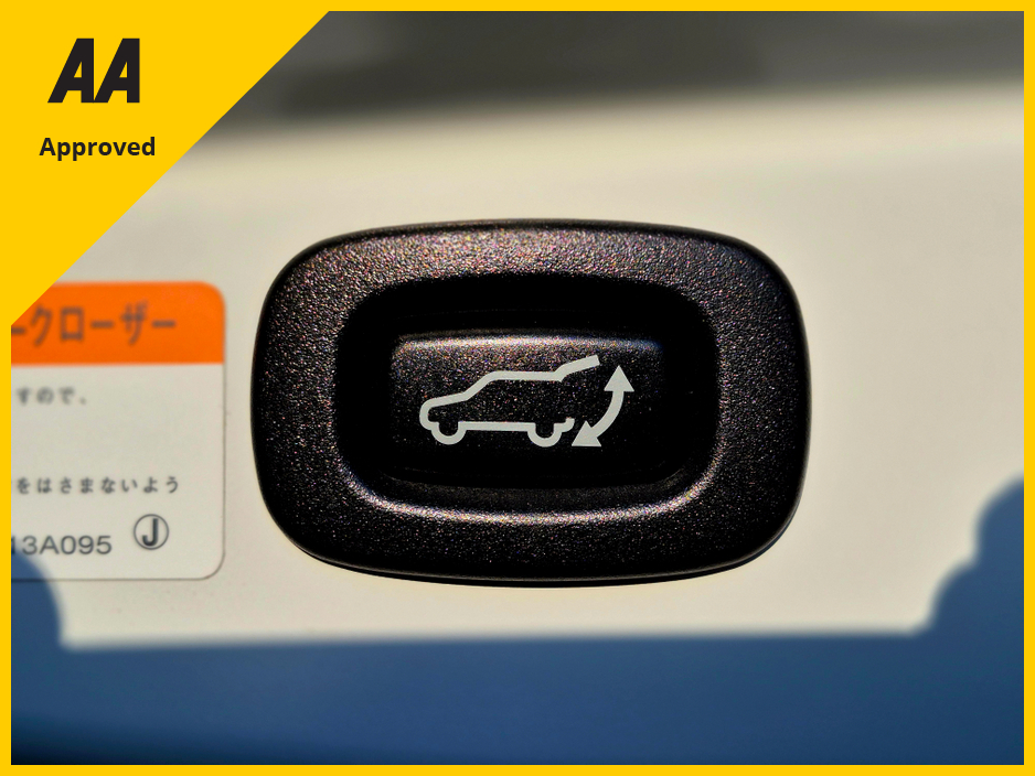 2020 Mitsubishi Outlander PHEV+4WD+AUTO €26,995