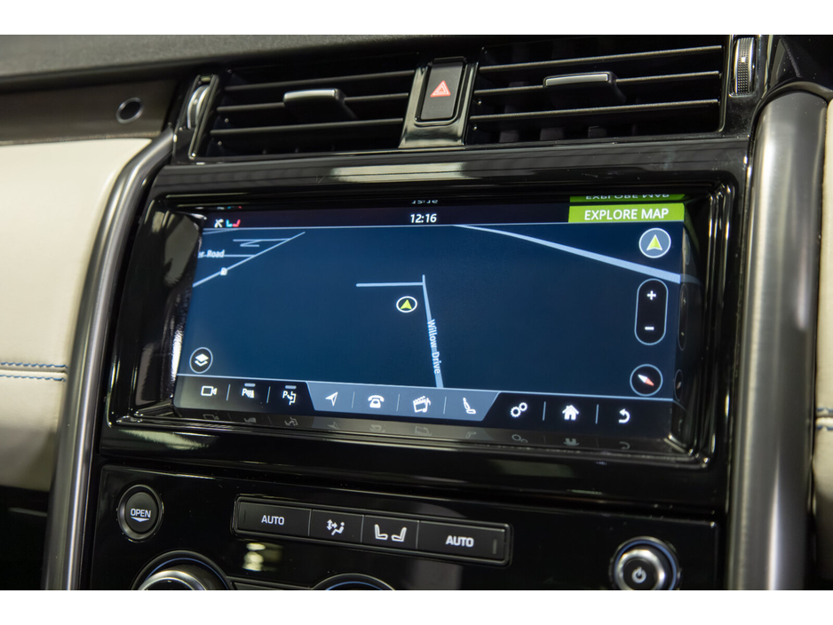 2020 Land Rover Discovery  €49,950