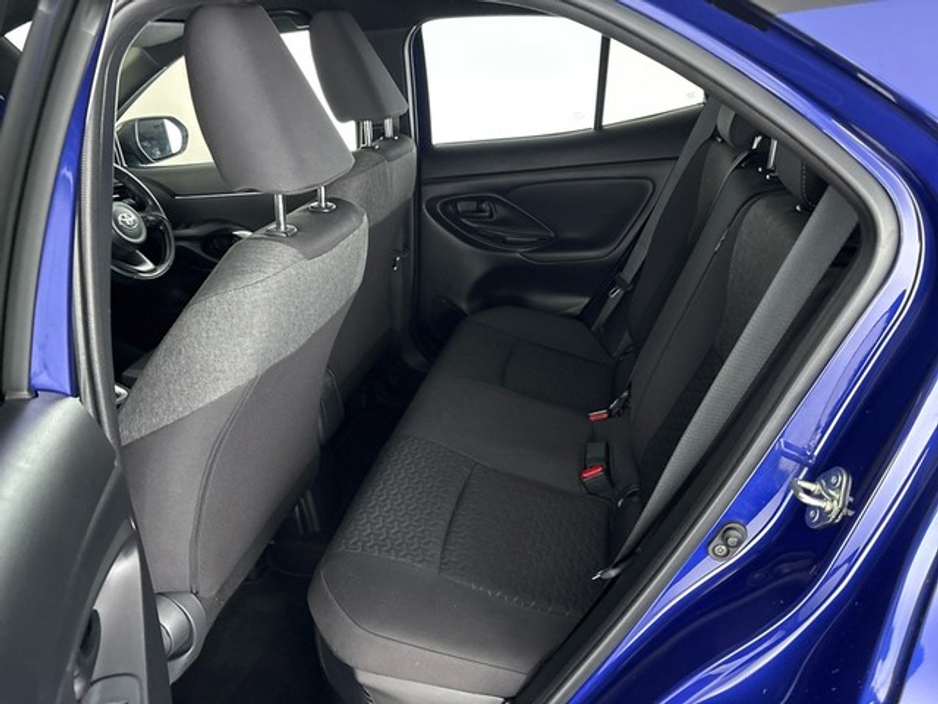 2023 Toyota Yaris Cross HYBRID LUNA SPORT €27,950