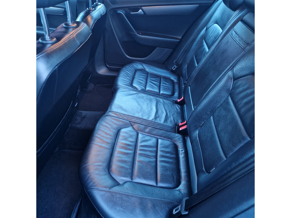 2014 Volkswagen Passat  €6,450