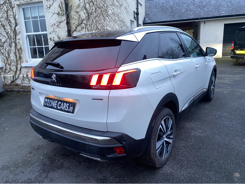 2017 Peugeot 3008 GT LINE BLUEHDI S/S €16,900