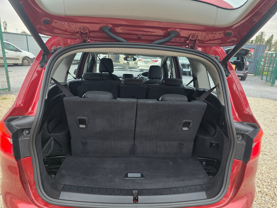 2015 BMW 2 Series 216d SE €9,950