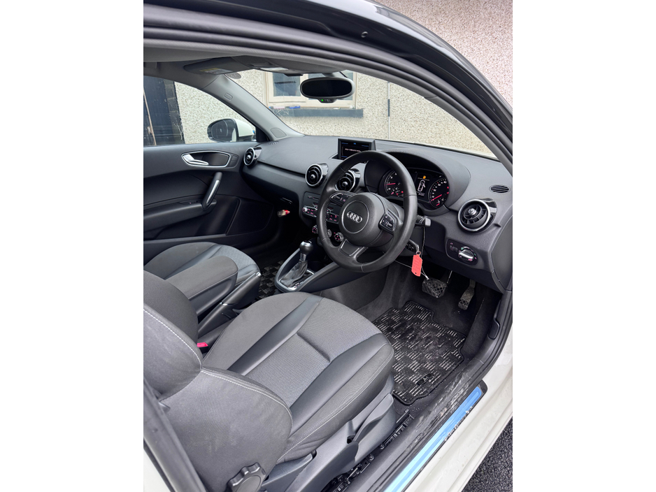 2011 Audi A1 Sportback Audi a1 €8,750