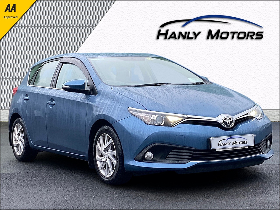 2016 Toyota Auris 1.4 D-4D LUNA 4DR €10,995