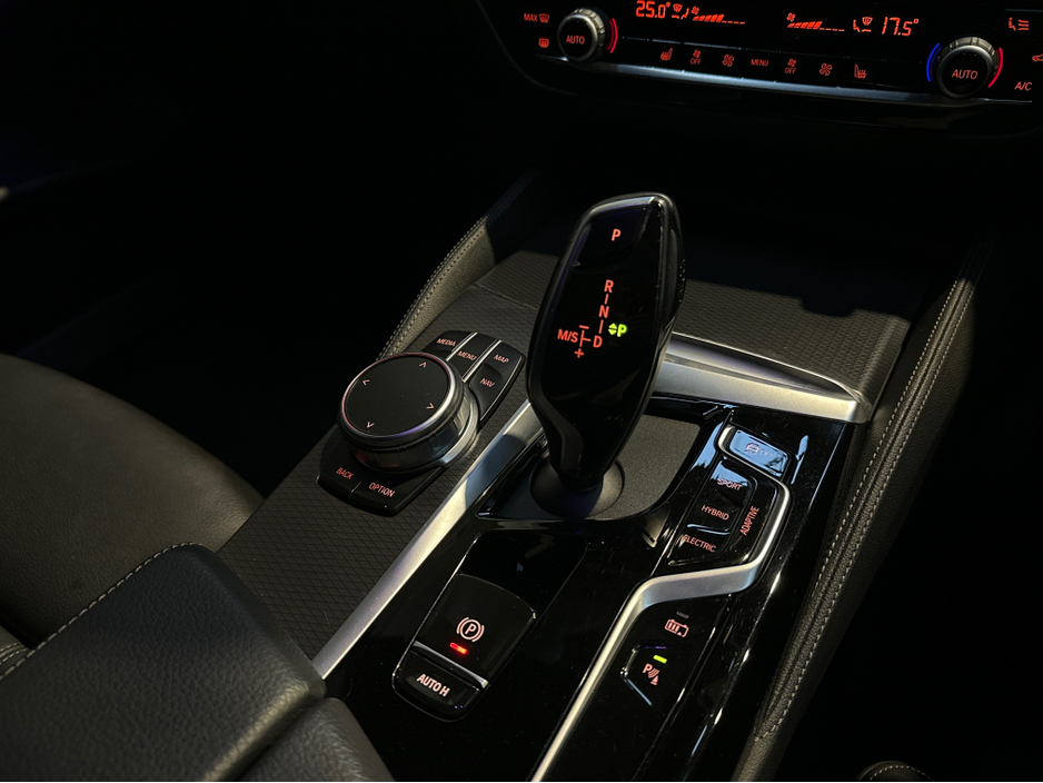 2023 BMW 5 Series 530E M SPORT TOURING AUTO €39,950