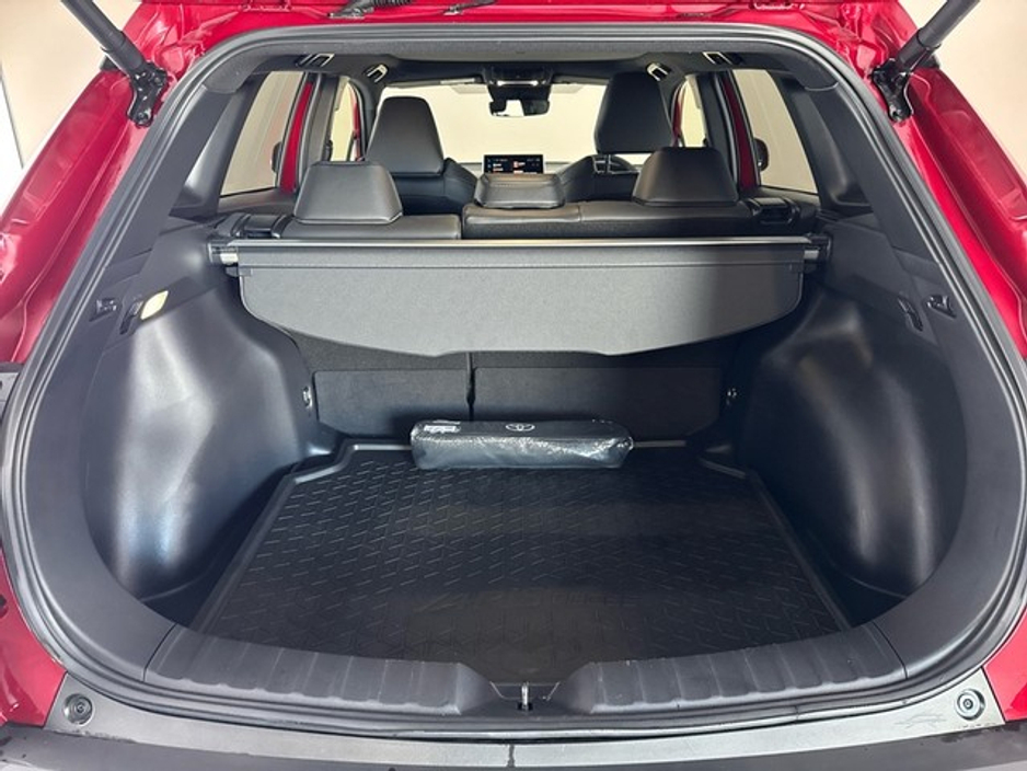 2025 Toyota Corolla Cross SOL Hybrid Top of the range €41,950