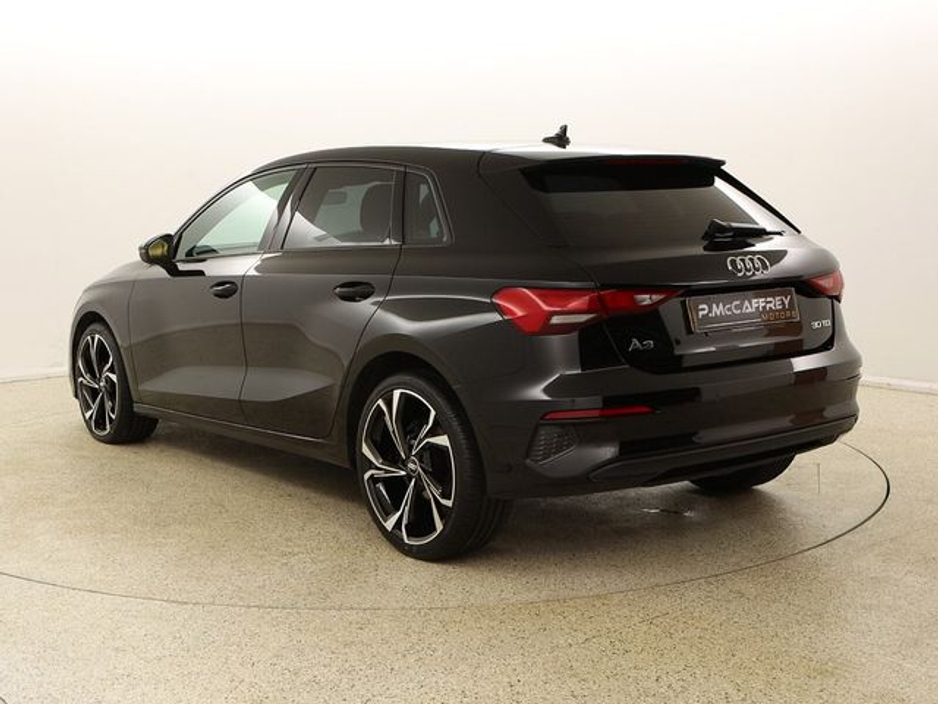 2022 Audi A3 30 TDI 116HP SE €24,750