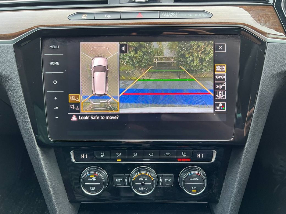 2018 Volkswagen Passat VARIANT HIGHLINE 2.0 TDI * BIG SPEC * // LEATHER POWERED HEATED COOLED SEATS // DRIVER MASSAGE SEAT // 360 PARKING CAMERAS €21,950