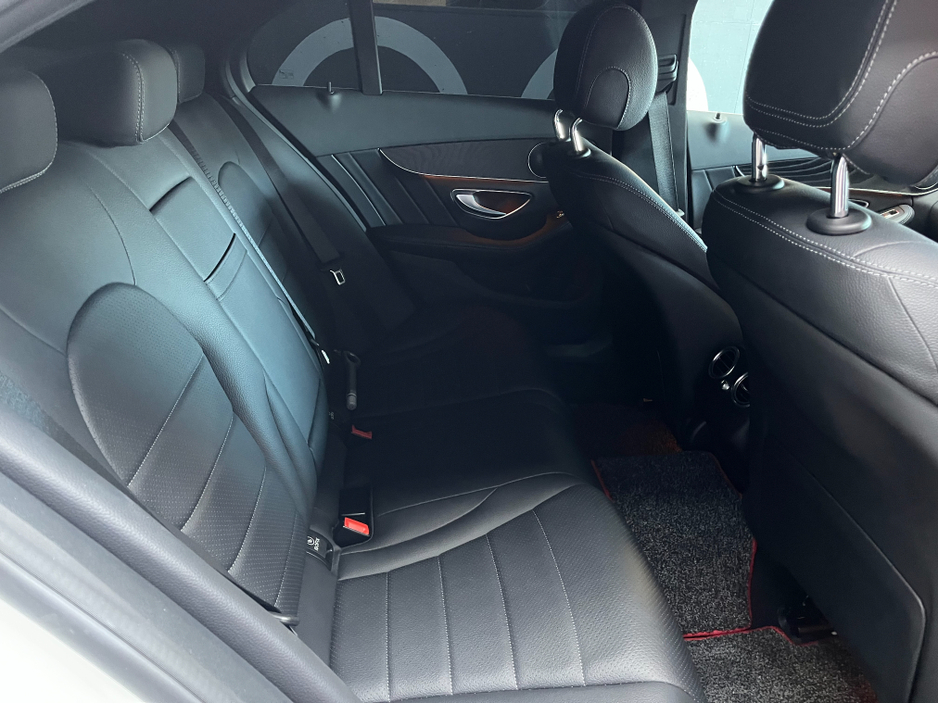 2017 Mercedes-Benz C Class €22950! 2017 MERCEDES-BENZ C220D AUTOMATIC AMG LINE LAUREUS EDITION 2.2 AUTOMATIC / CRUISE CONTROL / REVERSE CAMERA / ELECTRIC MEMORY & HEATED SEATS / PADDLE SHIFTERS €22,950