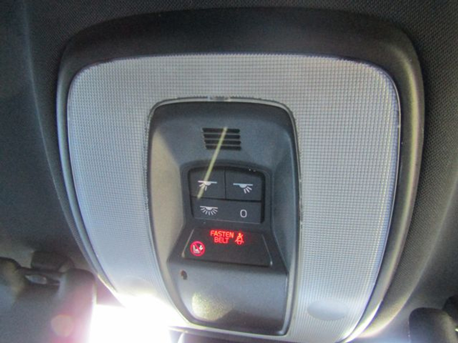 2016 Volvo XC60 2.0 D4 R-design NAV 190BHP 5DR €15,950