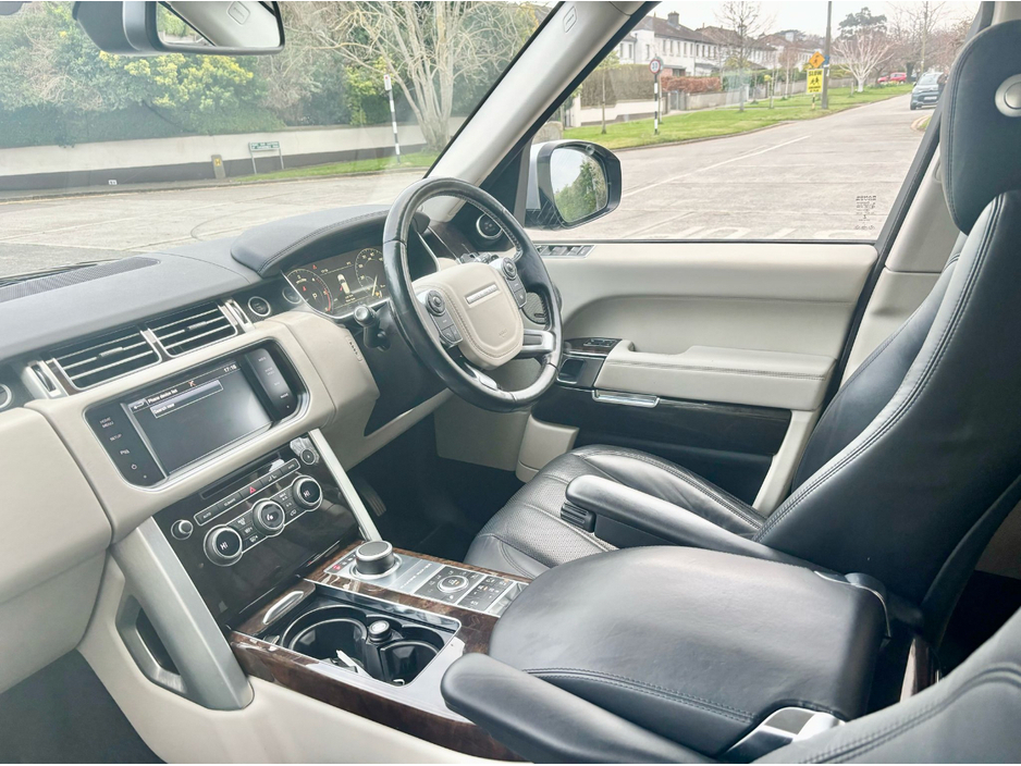 2014 Land Rover Range Rover VOGUE TDV6 258 BHP!! €27,950