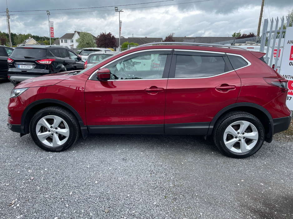 2021 Nissan Qashqai 1.3 PET SE DCT €23,995