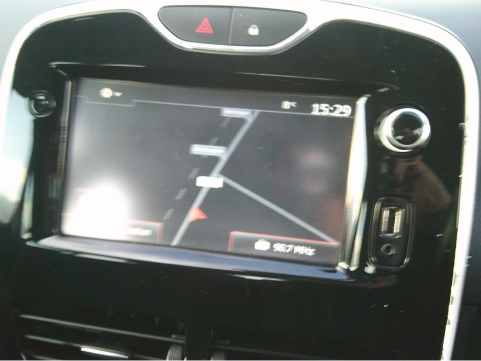 2016 Renault Clio NEW NCT 2028, DYNAMIQUE SAT./NAV., €270 TAX , LOW KMS. S./HISTORY. €8,999