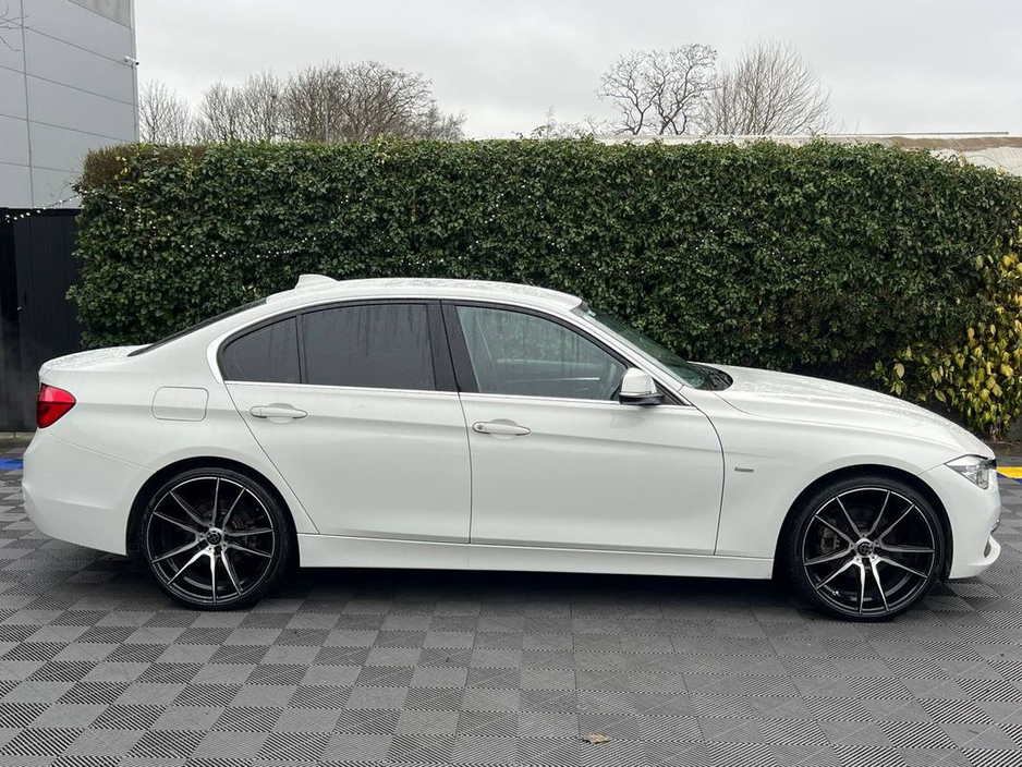2016 BMW 3 Series 320d LUXURY-LINE // SERVICE HISTORY // LEATHER HEATED POWERED SEATS // REVERSE CAMERA €16,950
