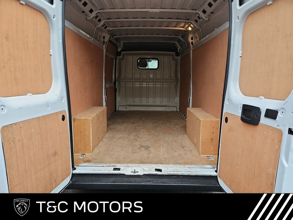2023 Peugeot Boxer BOXER 335 L3 H2 2.2 Diesel *Price Quoted is Including VAT* €29,995