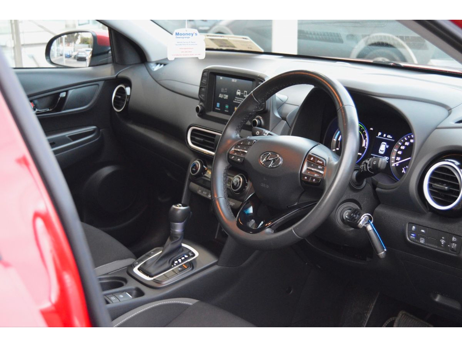 2020 Hyundai Kona 1.6 GDI Hybrid Executive €23,995