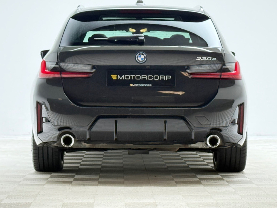 2025 BMW 3 Series 330E M SPORT €57,990