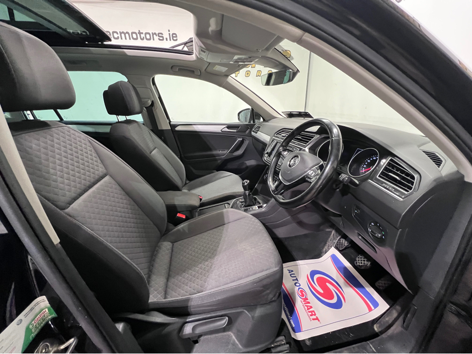 2017 Volkswagen Tiguan COMFORTLINE 2.0 TDI 115BHP 115HP MANUAL 6SPEED FWD 4 €14,700