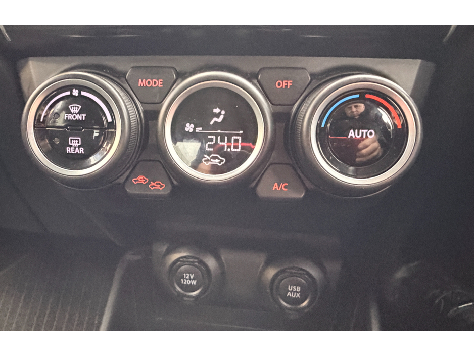 2022 Suzuki Swift SZ5 HYBRID  1.2 REVERSING CAMERA ,  UP TO 6 YEARS WARRANTY  5DR €16,450